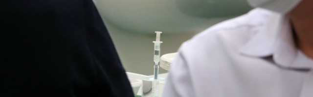 Mis juhtub, kui vaktsiini saab inimene, kes juba on koroonaviirusega nakatunud?