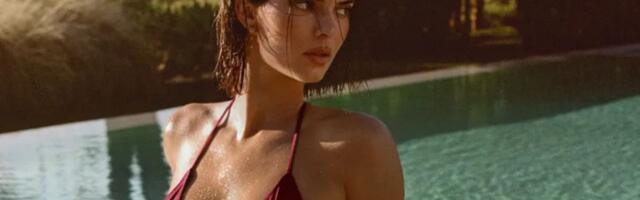 Letnji glamur 2025: Najstilizovaniji kupaći kostimi slavnih dama koje diktiraju modne trendove sa Instagrama