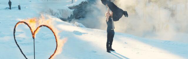 JÄÄ, MIS ÜHENDAB I Merit Raju ja Tauri Vahesaar tegid Eestile kunstilise kingituse