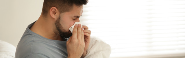 Haigekassa taastab lõpetatud töösuhtega inimestele haigushüvitise maksmise