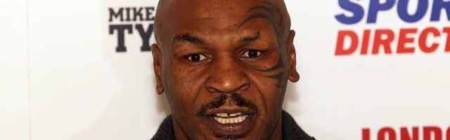 VIDEO | Karm: Mike Tyson rebis peaaegu treenerilt pea otsast