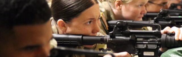 USA investeerib sõjaväelaste rassismi ja DEI ajupessu miljoneid dollareid