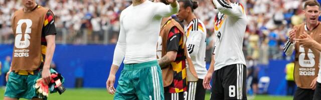 Ovo je promaklo i sudijama: Nojer prekršio dva FIFA pravila i prošao nekažnjeno