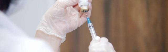 Reporter: Koroonarindel on märgata vaibumisemärke, kuid haiglaravi vajajate arv ei pruugi veel mitu nädalat väheneda