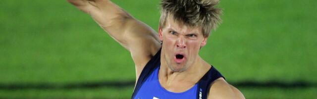 VIDEO JA FOTOD | Täna 20 aastat tagasi viskas Andrus Värnik end maailmameistriks