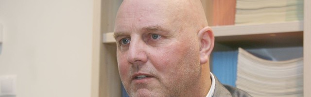 NÄDALA KUJU − Hendrik Agur