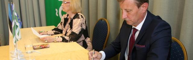 Jõhvi võimuliit laguneb: volikogu esimees Eduard East jäi ametist ilma