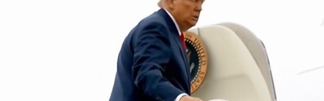 VIDEO | Ups! Trump ja välisminister Rubio komistasid Air Force One’i trepil