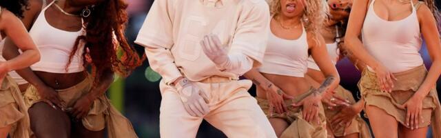 VIDEO | Laval ka Lady Gaga ja Ricky Martin! Bad Bunny tähistas Super Bowli sõuga oma koduriiki Puerto Ricot