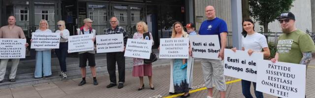 PILTUUDIS  | EKRE korraldas Tartus piketi Rootsi vangide toomise vastu