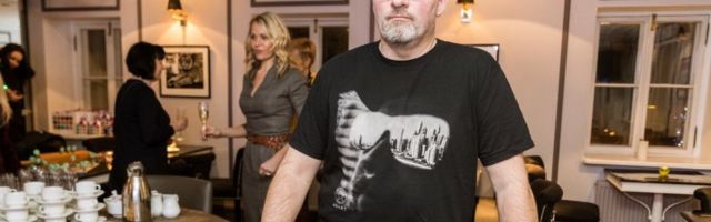 Alari Kivisaar ei tagane teda rassistiks tembeldanute vastu: töö nende karistamiseks käib