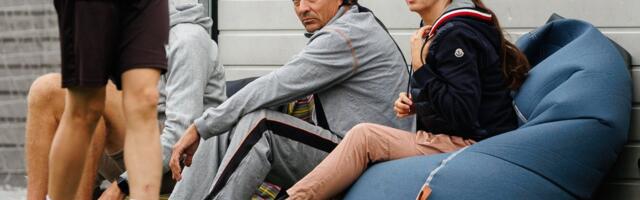 PILTUUDIS | Eestis elav jalgpallikuulsus Jari Litmanen külastas perega Camp Nou`d 