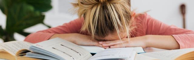 TAI: kooliõpilase unevõlga tasutakse klassides tukkudes