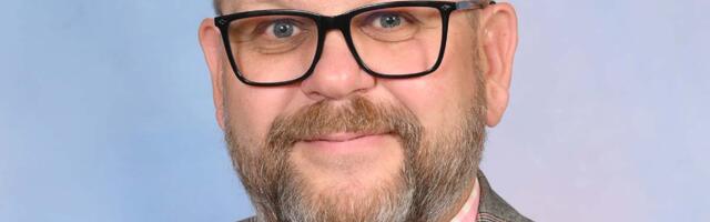 KIRJAKAST – See, mis Kuu­sa­lu koo­li­ga juh­tu­nud, on en­ne­nä­ge­ma­tu!