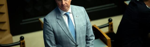 Maakohtus süüdi mõistetud Kalle Laanet jätkab riigikogus