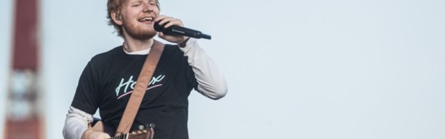 KLÕPS | Eurovisioni staarid Jedwardid avalikustasid Ed Sheeranilt saadud südamliku sõnumi: vabandust, et nii eemal olen olnud