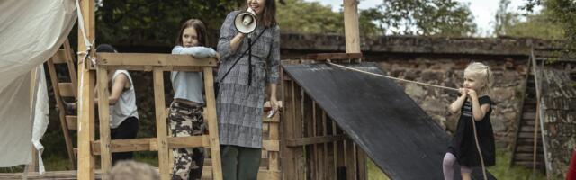 Sisemiselt ilus kolahoov