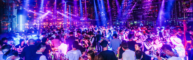 Euroopat keeratakse lukku ajal kui Wuhani ööklubides hiinlased pidutsevad