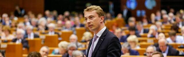 Taani konservatiivne poliitik usub parempöördesse Euroopas ja kahe föderalismi vastustava fraktsiooni koostöösse