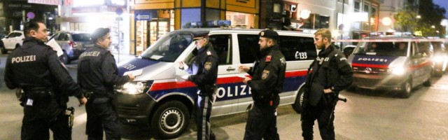 Viini terrorirünnak toimus kuues paigas, politsei lasi ühe ründaja maha Täiendatud Postimees