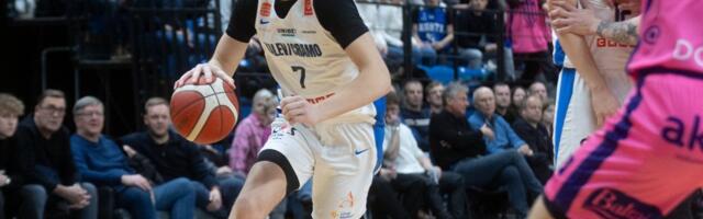 Stefan Vaaks valiti oma konverentsi nädala parimaks uustulnukaks