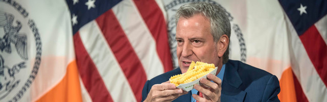 Idiokraatia: New Yorgi linnapea lubab vaktsineeritutele tasuta friikaid