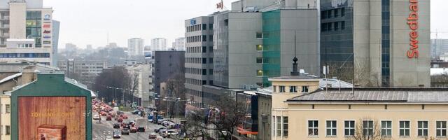 Swedbanki peakontor kolib Liivalaia tänavalt ära. Tühjaks jäävale 25 000 ruutmeetrile otsitakse uut omanikku