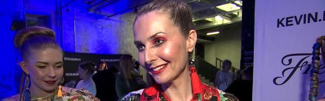 Reporter: Disainer Perit Muuga tõi lavale uue kevad-suvise kollektsiooni «Pöörane Dimensioon»