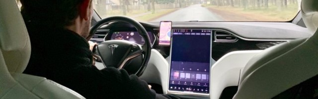 Suurbritannia plaan aastaks 2021 isesõitvad autod maanteedele lubada on kindlustuste arvates kehv mõte