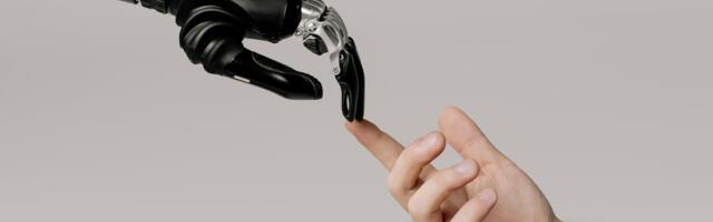 CV.ee kiiruuring: Lausa 45% eestlastest kardab, et tehisintellekt võib võtta nende töö üle