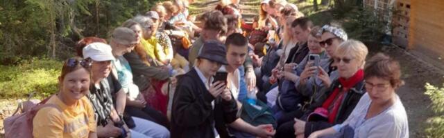 KIRI NAISSAARELT | Ühe Piilupardi pajatused