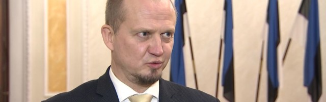 Reporter: Põhiseaduskomisjon kogunes taas ja erakorraliselt!