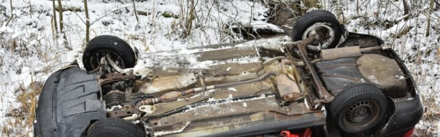 Foorid, piirded... Avariid nõuavad Tallinnalt 3000 eurot kuus liikluskorraldusvahendite remondiks