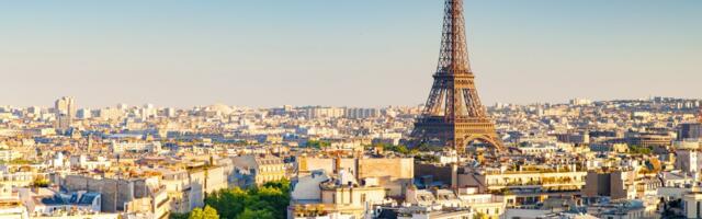 Porodice kampuju ispred gradske skupštine Pariza da bi dobile stan: "Ne idemo nigde!"