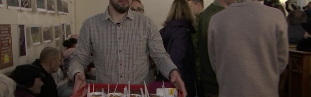 Reporter: Oleviste kirik lükkas kodutute jõulusöömaaja edasi