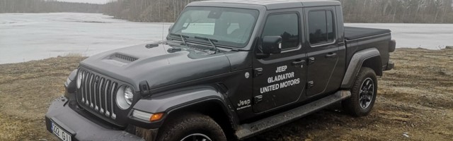 Pilk peale, käsi külge: Jeep Gladiator – põhimõtteliselt pikap-versioon Wranglerist