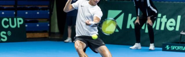 Glinka alistas Australian Openil Lajalist jagu saanud itaallase ja pääses Portugalis poolfinaali