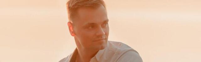 „Kes siin kanepit kasvatab?!“ „Vallalise kaunitari“ staarmassöör Kaspar Rooni imestab oma kodurajooni üle