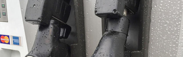 Nafta hind jätkas langust