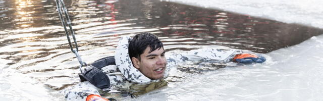 Kaitseväe Akadeemia ja liitlasriikide sõjakoolide õppurid harjutavad Lõuna-Eestis talvist sõjapidamist