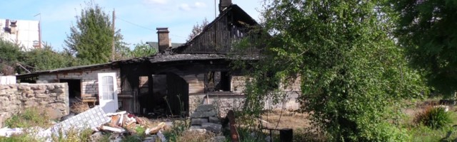 Reporter: Narvas võeti vahi alla kaks inimest tapnud mees