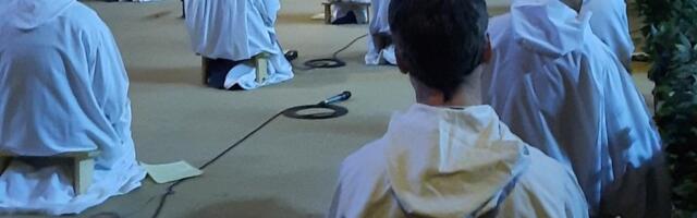 Päev Taizé kloostris. „Tahame juba tutvuda teie riigi ja rahvaga!“