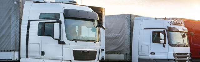 Miljonitesse eurodesse ulatunud võlad viisid veofirma pankrotti. Ettevõtte masinapark jõudis oksjonile