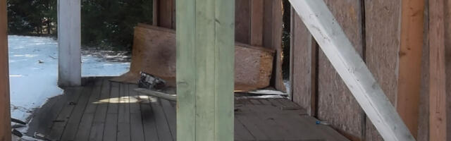 JÕESUUS KASUTULT SEISEV LAULULAVA MÄDANEB