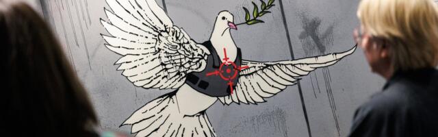 Banksy mitteametlik näitus tõestab ilmekalt, et kunstigaleriis mõjuvad tema teosed triviaalselt