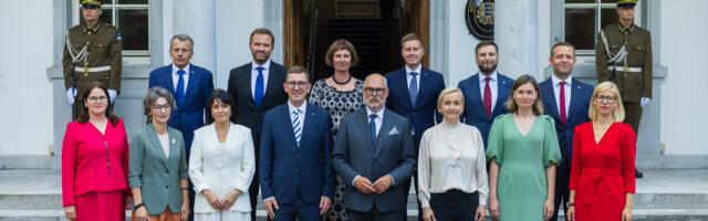 Uuring: Eesti inimesed usaldavad politseid ja kaitseväge rohkem kui valitsust või riigikogu