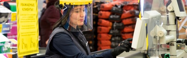 Kõig enam naisi on ametis hulgi- ja jaekaubanduses