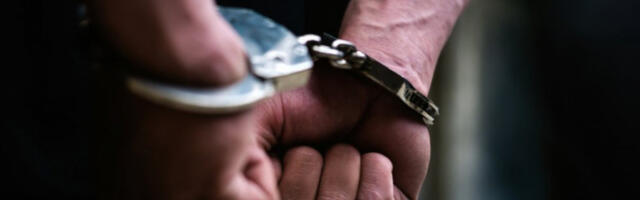 KRAO OD PENZIONERA I SKIDAO PARE SA BANKOMATA: Uhapšen lopov iz Prokuplja zbog zloupotrebe kartica, oštetio građane za desetine hiljada!