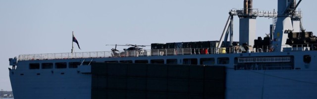 FOTOD | Mis toimub? Tallinna sadamas seisab Briti mereväe laev