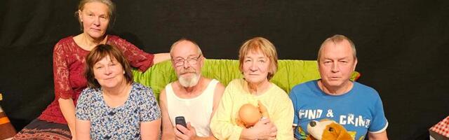 Kuu­sa­lu­rah­va Teat­ri la­vas­tus „No­kia 3310“  võitis fes­ti­va­lil Grand Prix´